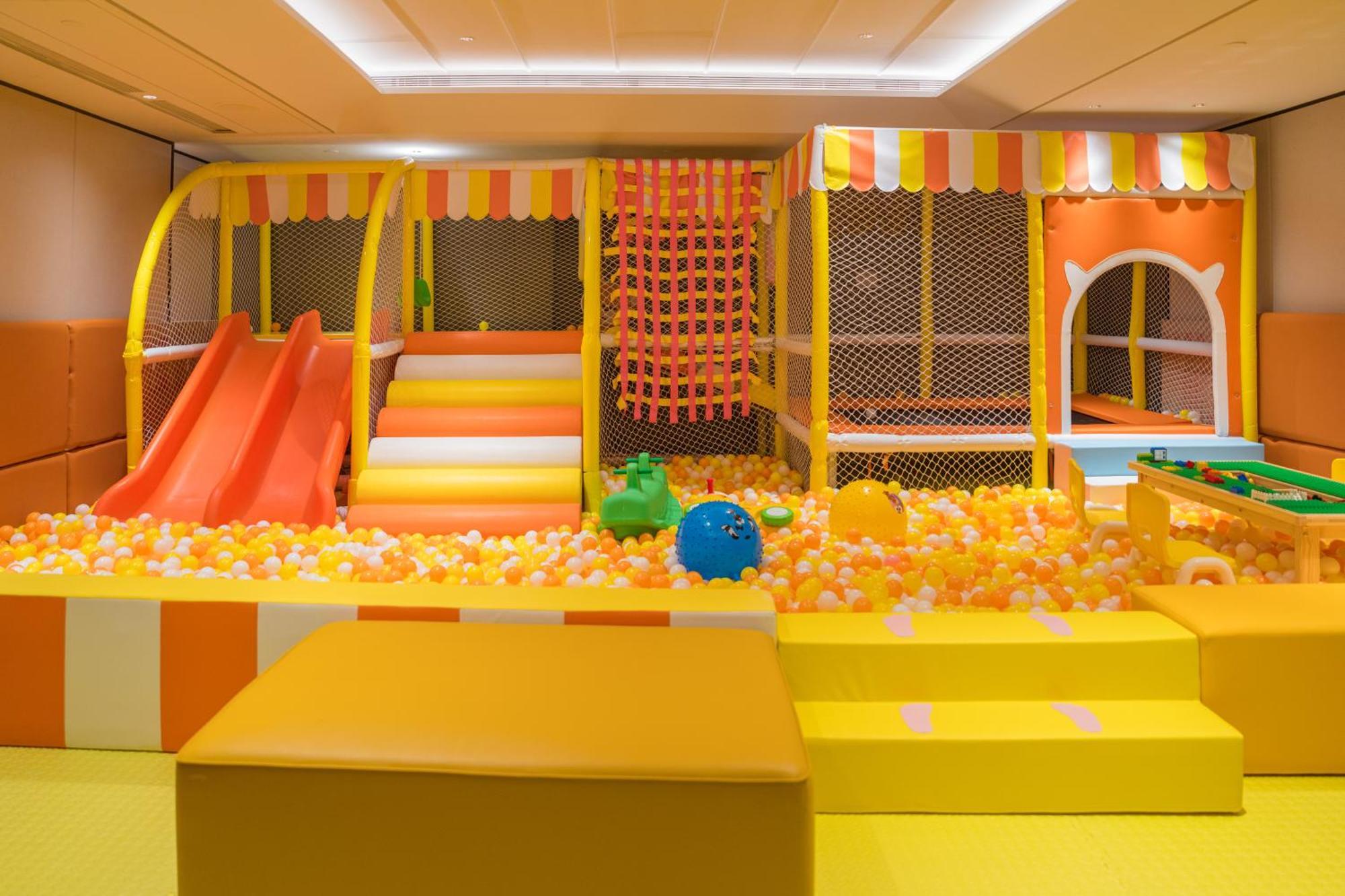 Yuexiu Hotel Guangzhou, Curio Collection By Hilton ภายนอก รูปภาพ