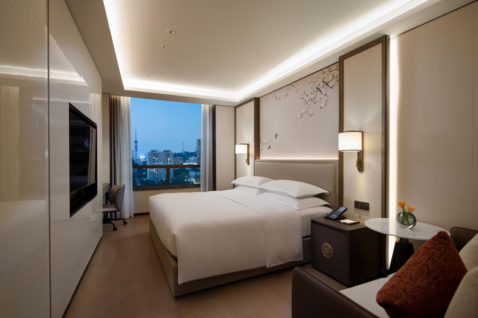 Yuexiu Hotel Guangzhou, Curio Collection By Hilton ภายนอก รูปภาพ
